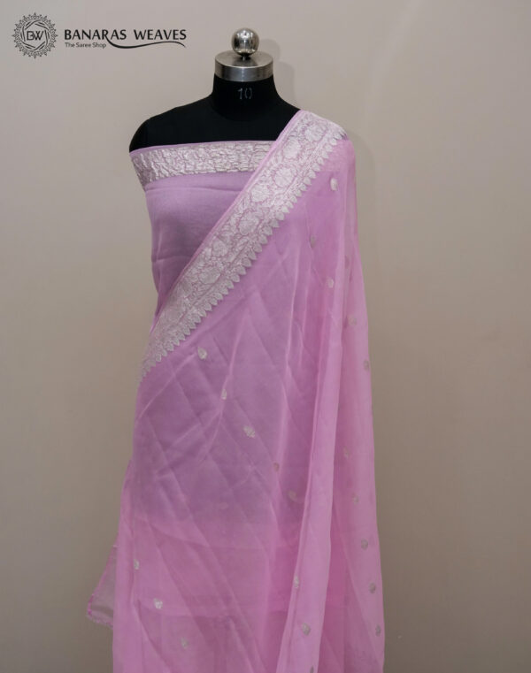 Pure Handloom Banarasi Kadhwa Khaddi Chiffon Saree Baby Pink Color Booti Design