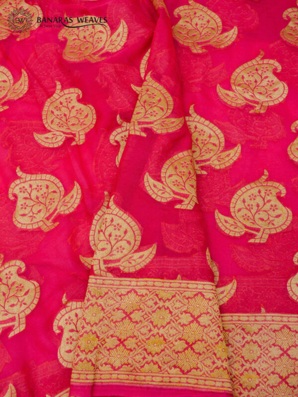 Pure Khaddi Georgette Saree Pink Color Boota Design