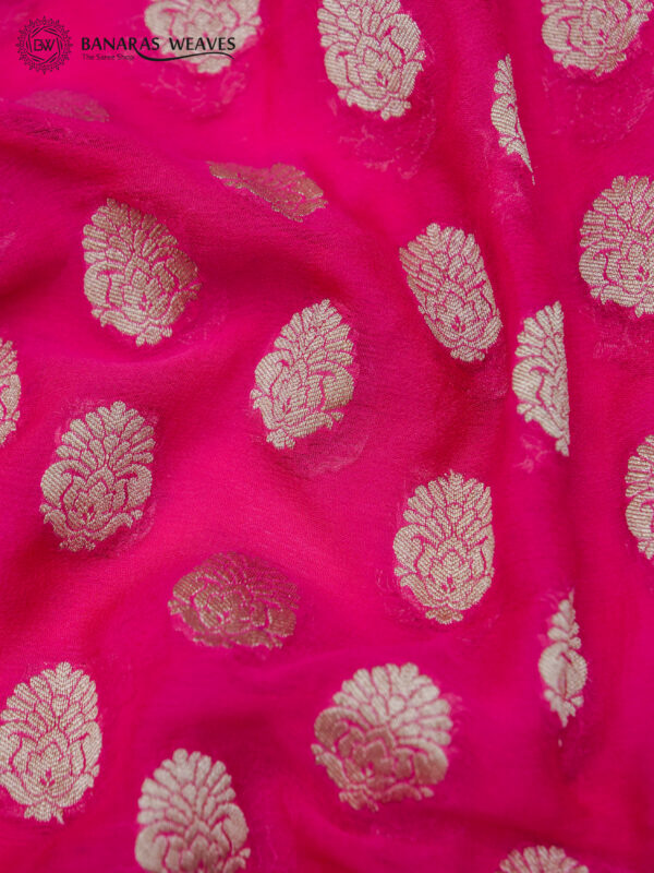 Pure Khaddi Georgette Saree Pink & Blue Contrast Color Booti Design