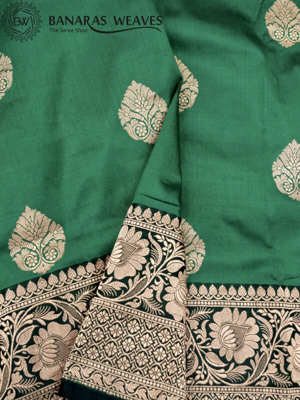 Pure Banarasi Kadhwa Katan Silk Saree Handloom | Bottle Green & Black Color Contrast