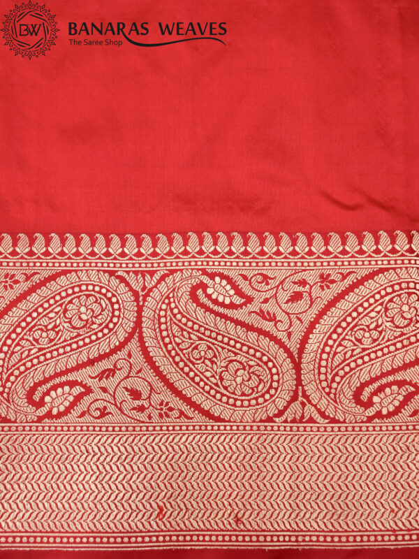 Pure Banarasi Kadhwa Katan Silk Saree Handloom | Black & Red Green Color Contrast