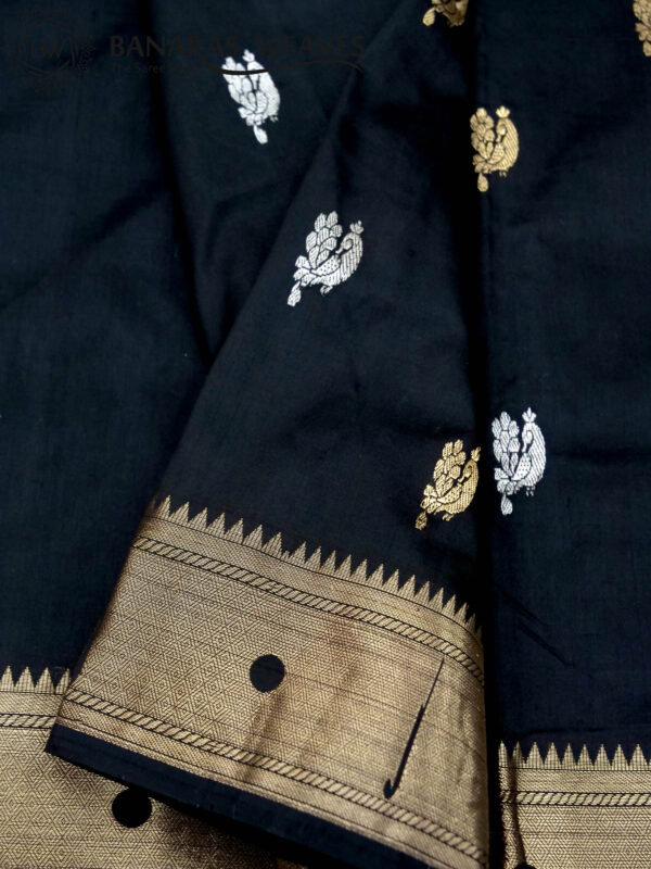 Pure Banarasi Kadhwa Katan Silk Saree Gold Zari Booti Design - Black Color