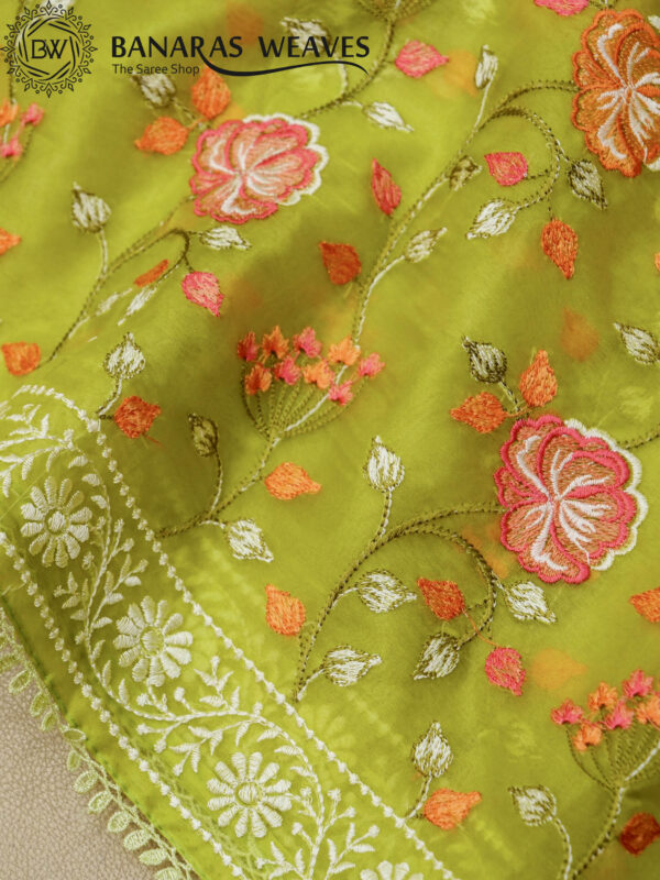 Banarasi Kora/Organza Saree Flower Boota Design Embroidery Work - Green Color
