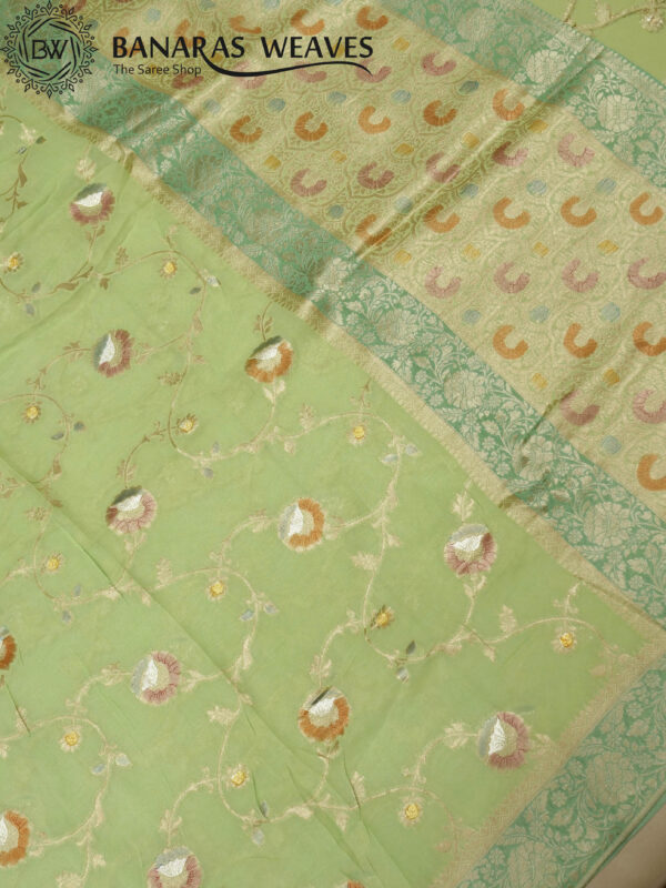 Banarasi Khaddi Georgette Saree Gold Zari Jaal Design 2D Contrast - Light And Dark Green Color