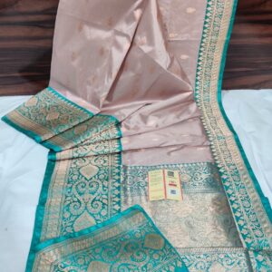 Pure Banarasi Kadhwa Katan Silk Saree Handloom Gold Zari Booti Design – Beige and Seagreen Color Contrast