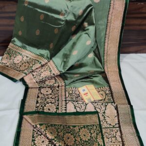 Pure Banarasi Kadhwa Katan Silk Saree Handloom Gold Zari Booti Design – Green and Dark Green Color Contrast