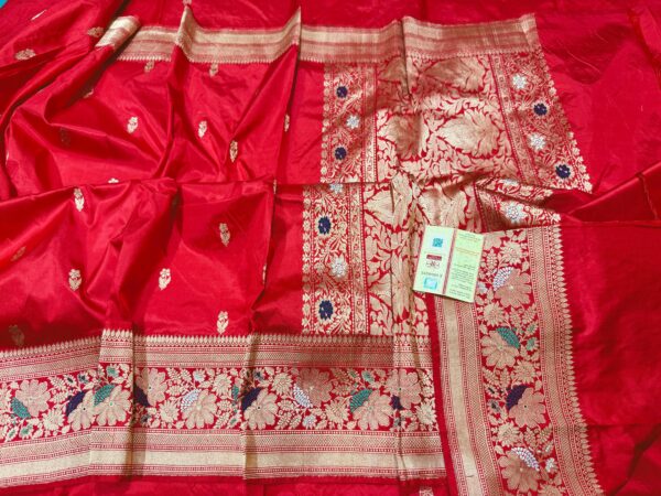 Pure Banarasi Kadhwa Katan Silk Saree Handloom Gold Zari Booti Design – Red Color