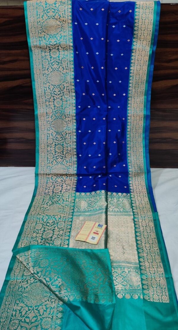 Pure Banarasi Kadhwa Katan Silk Saree Handloom Gold Zari Diamond Booti Design – Blue And Seagreen Color Contrast