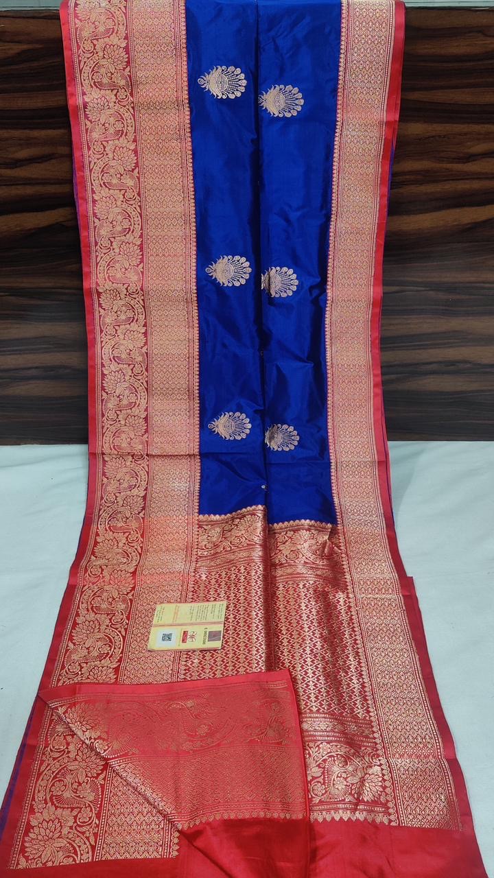 Pure Banarasi Kadhwa Katan Silk Saree Handloom Gold Zari Flower Boota Design – Blue And Red Color Contrast