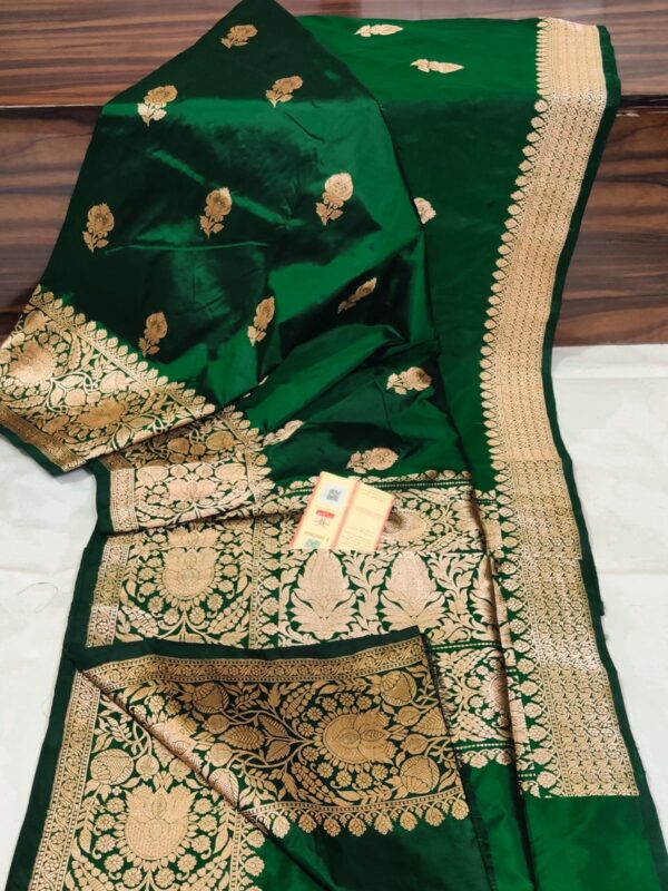 Pure Banarasi Kadhwa Katan Silk Saree Handloom Gold Zari Flower Boota Design – Green Color