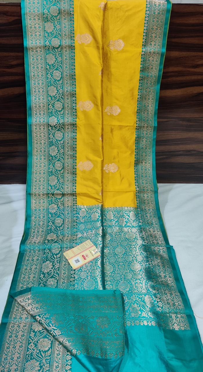 Pure Banarasi Kadhwa Katan Silk Saree Handloom Gold Zari Flower Boota Design – Mustard And Seagreen Color Contrast