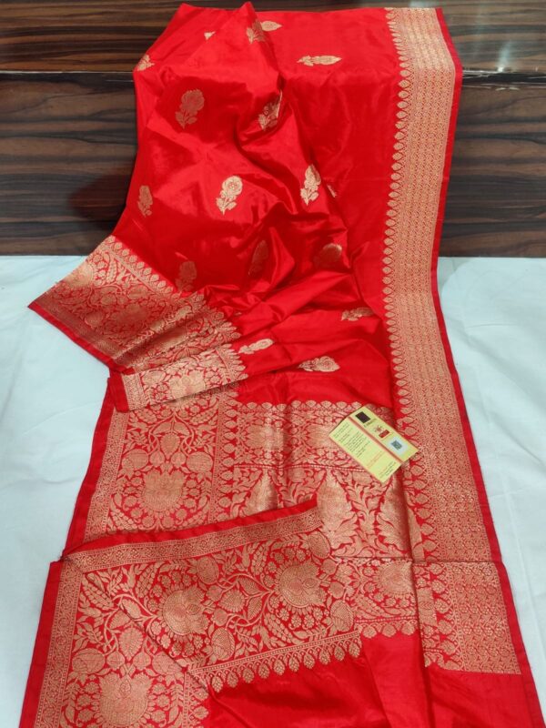 Pure Banarasi Kadhwa Katan Silk Saree Handloom Gold Zari Flower Boota Design – Red Color