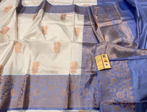 Pure Banarasi Kadhwa Katan Silk Saree Handloom Gold Zari Flower Boota Design – White And Skyblue Color Contrast