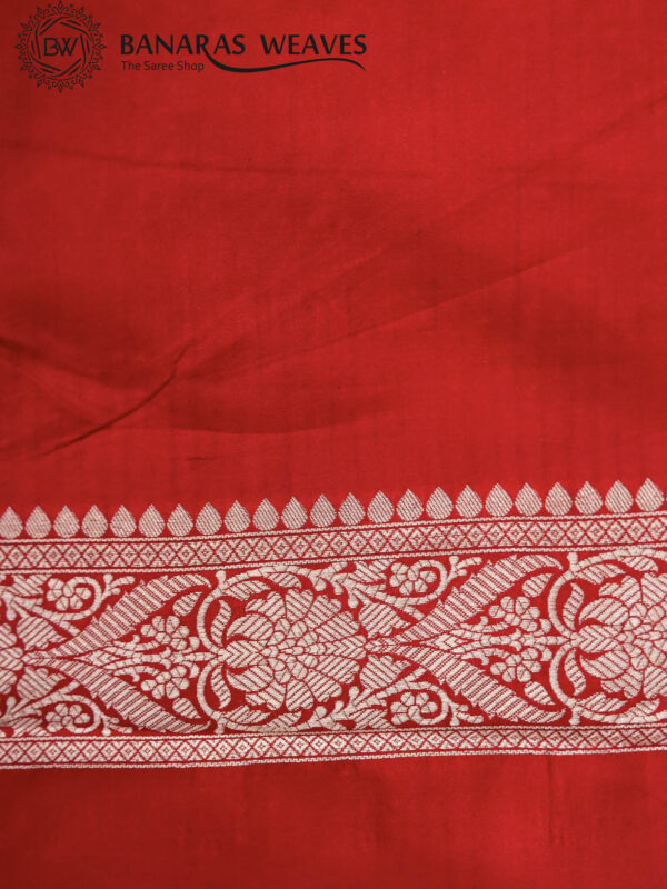 Pure Banarasi Katan Silk Saree Handloom Gold Zari Jaal Design - Red Color