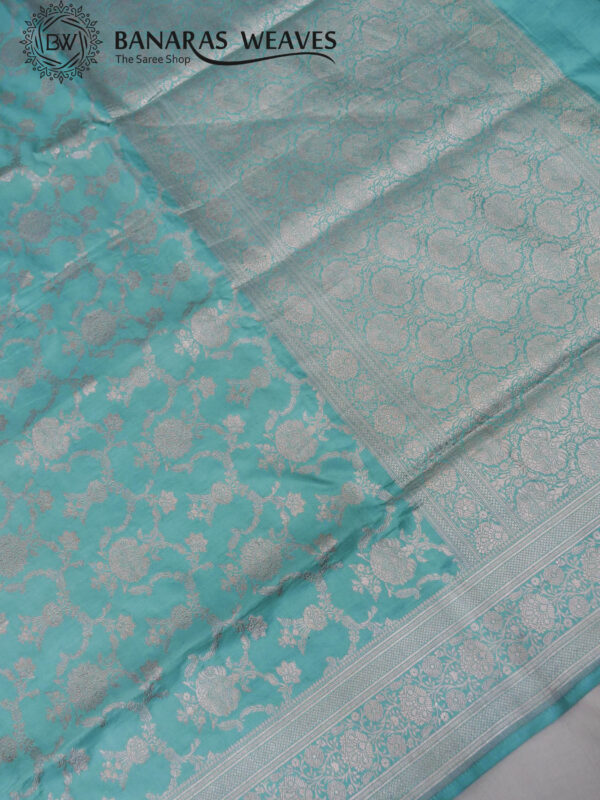 Pure Banarasi Katan Silk Saree Handloom Gold Zari Big Jaal Design - Sea Blue Color