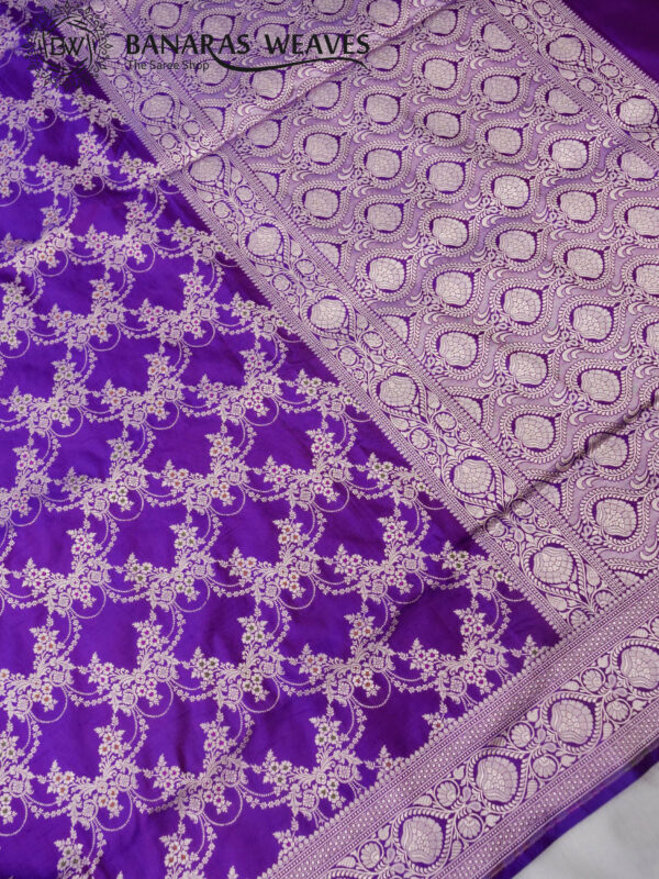 Pure Banarasi Katan Silk Saree Handloom Gold Zari Jaal Design - Purple Color