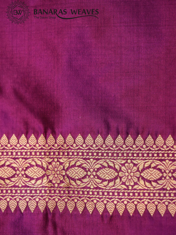 Janhvi Kapoor Pure Banarasi Katan Silk Saree Handloom Gold Zari Jaal Design - Magenta Color